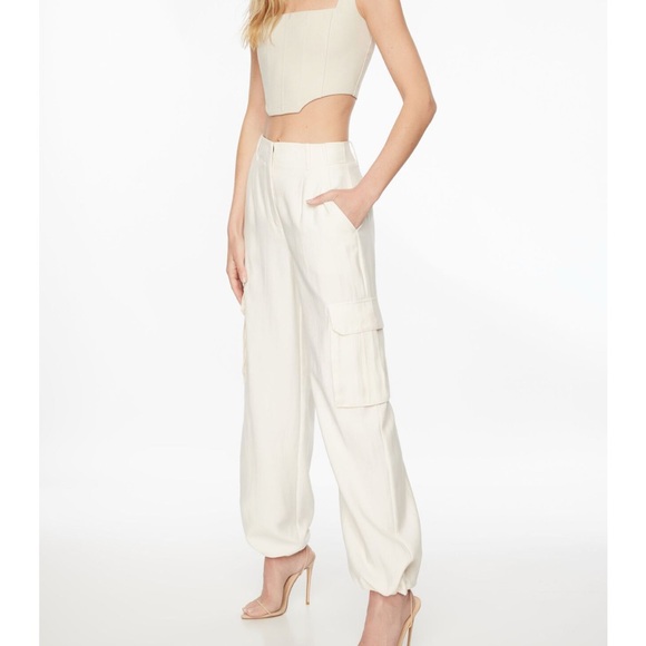 Elegant Cream Cargo women Pants - Picture 2 of 8